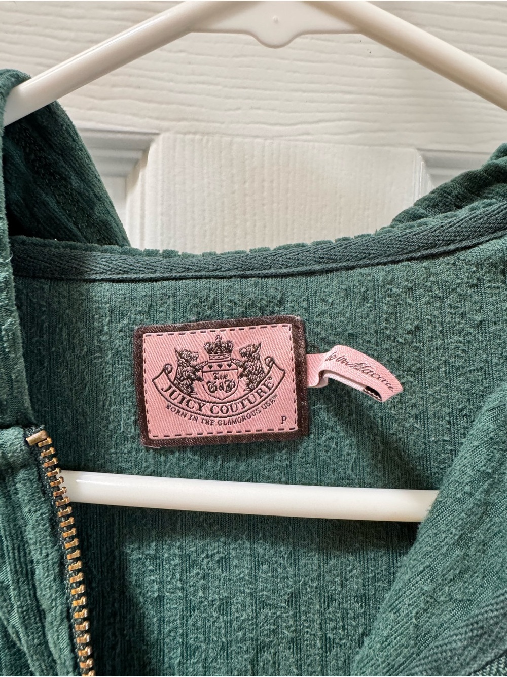 VTG Juicy Couture Forest Green velvet Hooded Zip Jacket with Pink Label Y2K - Picture 3 of 10